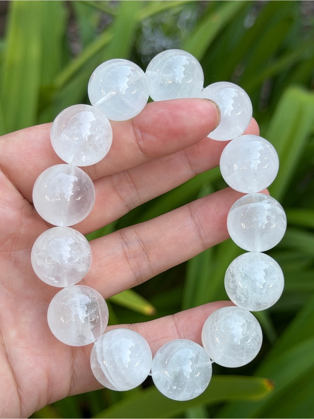 18mm Stretchable Milky Clear Quartz Bracelet 1984 - Picture 3 of 7